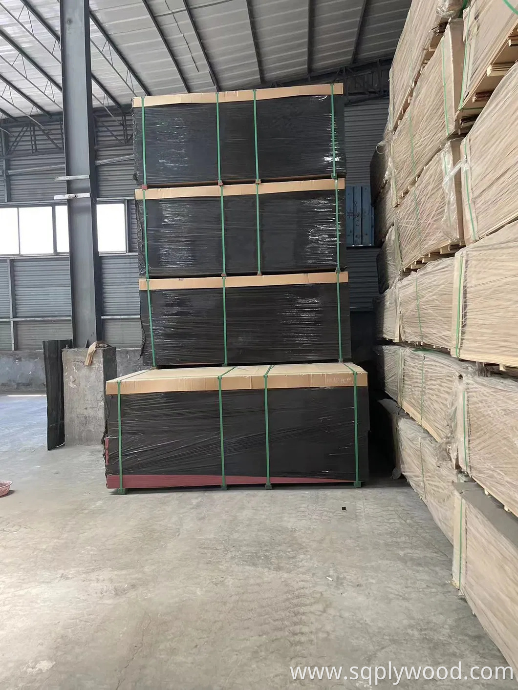 1220*2440mm Cabinet Wood Faced UV Raw Laminated Melamine Slot Slotted Waterproof Moisture Resistant Glossy Fiberboard Plain Melamine MDF